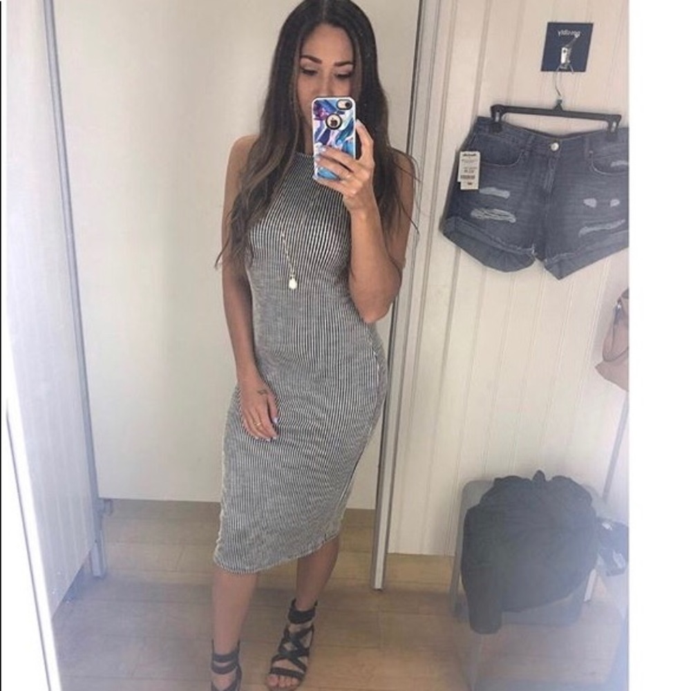 Meet your Posher, Sara